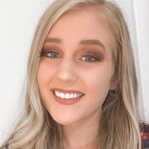 Meet your Posher, Tabetha